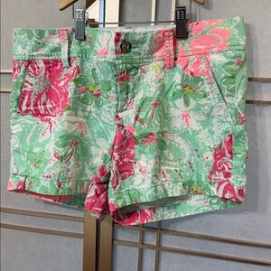 Lilly Pulitzer mint green and pink flora shorts, The Callahan Short, size 6